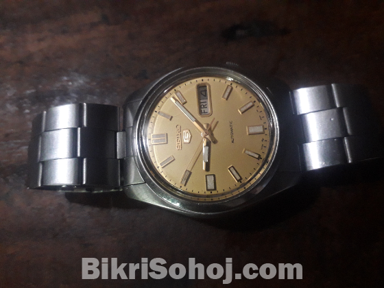 SEIKO 5